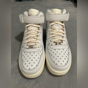Wmns Air Force 1 Mid 'Cut Out Stars'